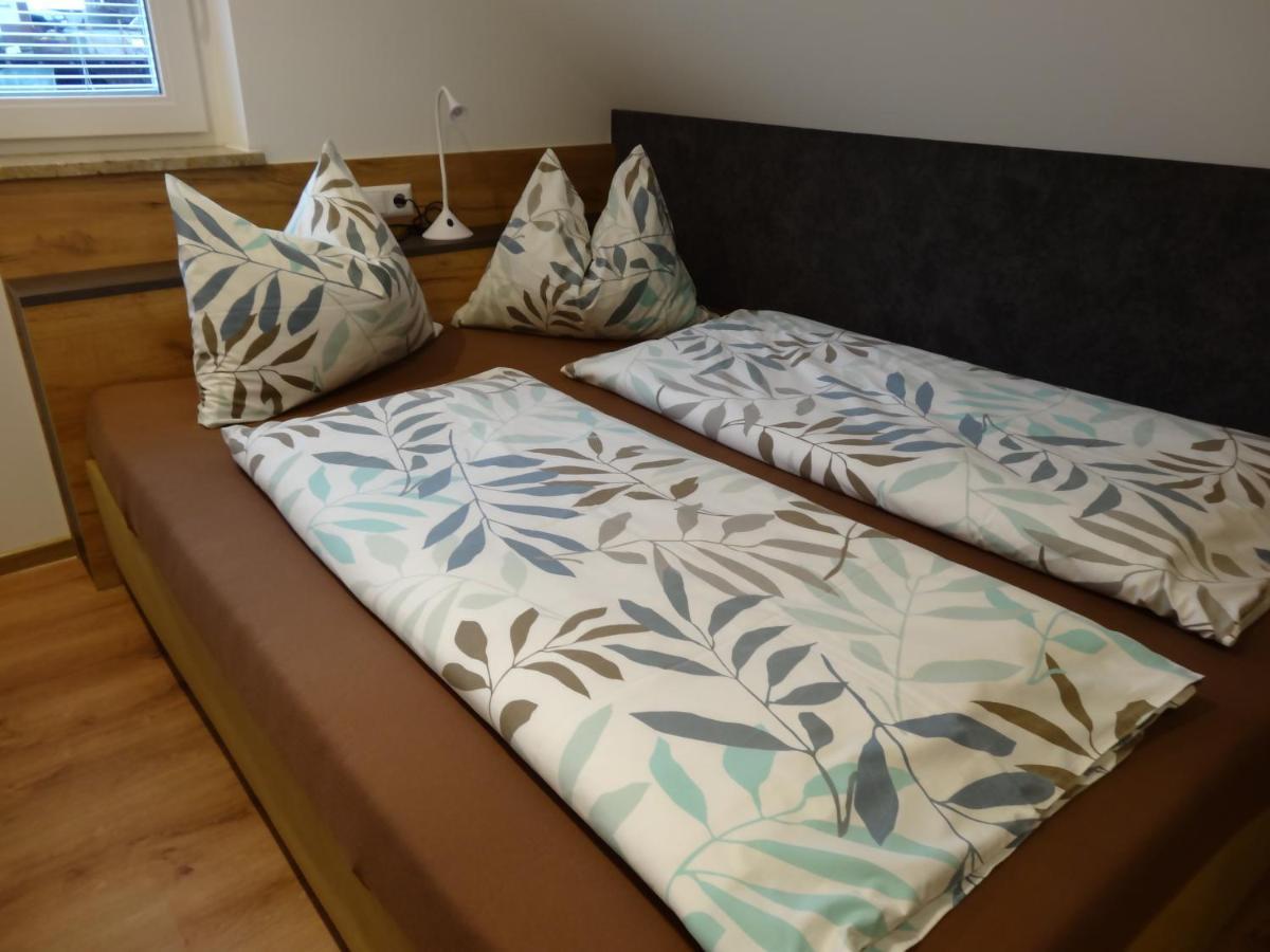 Apartment Gaestehaus Eder Tropolach