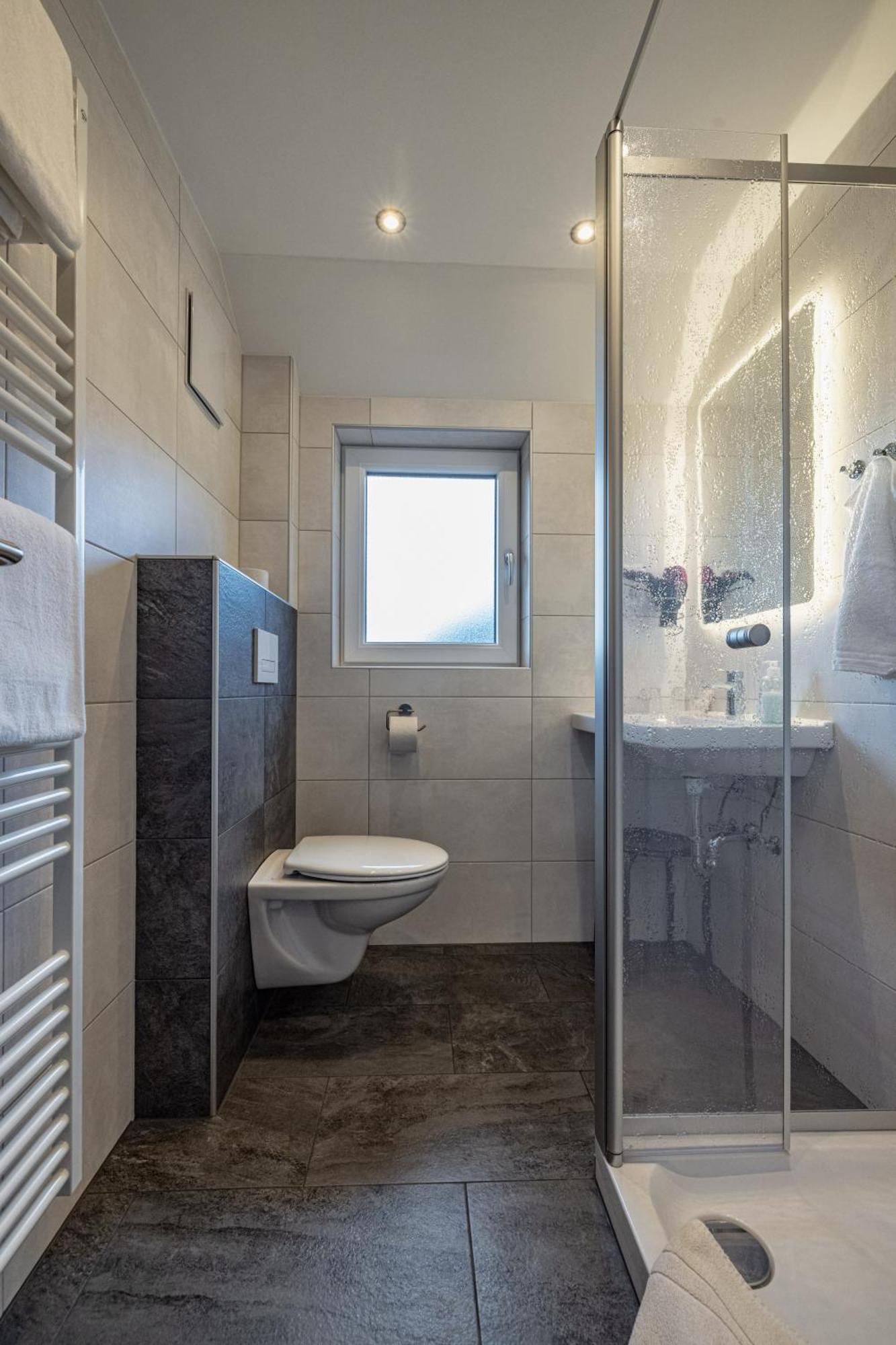 Apartment Gaestehaus Eder Tropolach